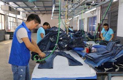 開平百企風(fēng)采 | 紅日制衣 加快轉(zhuǎn)型升級 實現(xiàn)持續(xù)增長